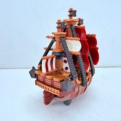 POP MART One Piece The Grand Line Series Roger Pirates Ship Figure – Oro Jackson