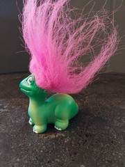 Lot Of 2-Land Of The Trolls-Troll O Saurus+Green Dinosaur