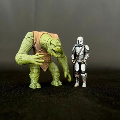 Dejarik Holochess Figures Mantellian Savrip #2 for 3.75 in ,6 in, 12 in Fig Dio