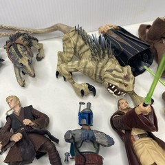 Hasbro Star Wars Attack Of The Clone Wars Lot of 23 Action Figures & Accessories