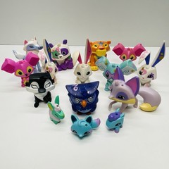 Lot of 15 ANIMAL JAM Figures WildWorks Jazwares PANDA, TIGER, WOLF, FOX, OWL +