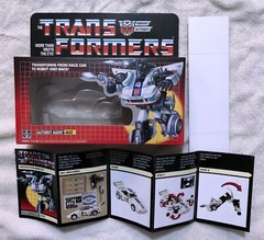 TRANSFORMERS G1 AUTOBOT JAZZ BOX, INSERTS, BUBBLE, & MANUAL NEW! ROBOT