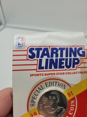 VTG 1991 Derrick Coleman NJ Nets Starting Lineup Special Edition Figure Coin