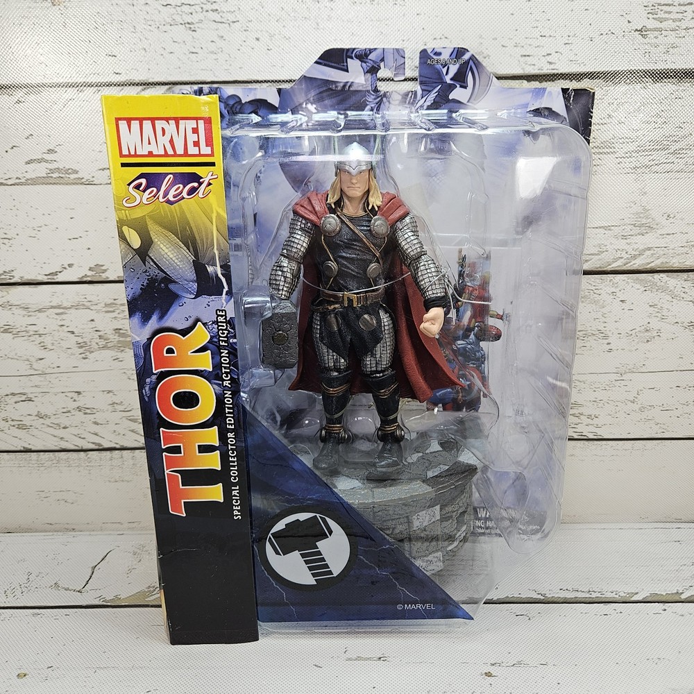 Diamond Select Marvel Select Thor 2019 Collector Edition 7″ Adjustable Figure