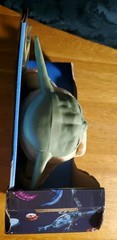 Hasbro Star Wars The Mandalorian & Grogu Snackin’ Grogu 6.5-Inch Action Figure