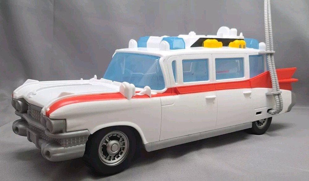 Ghostbusters: Afterlife ECTO-1 Car Playset Hasbro ***Incomplete***