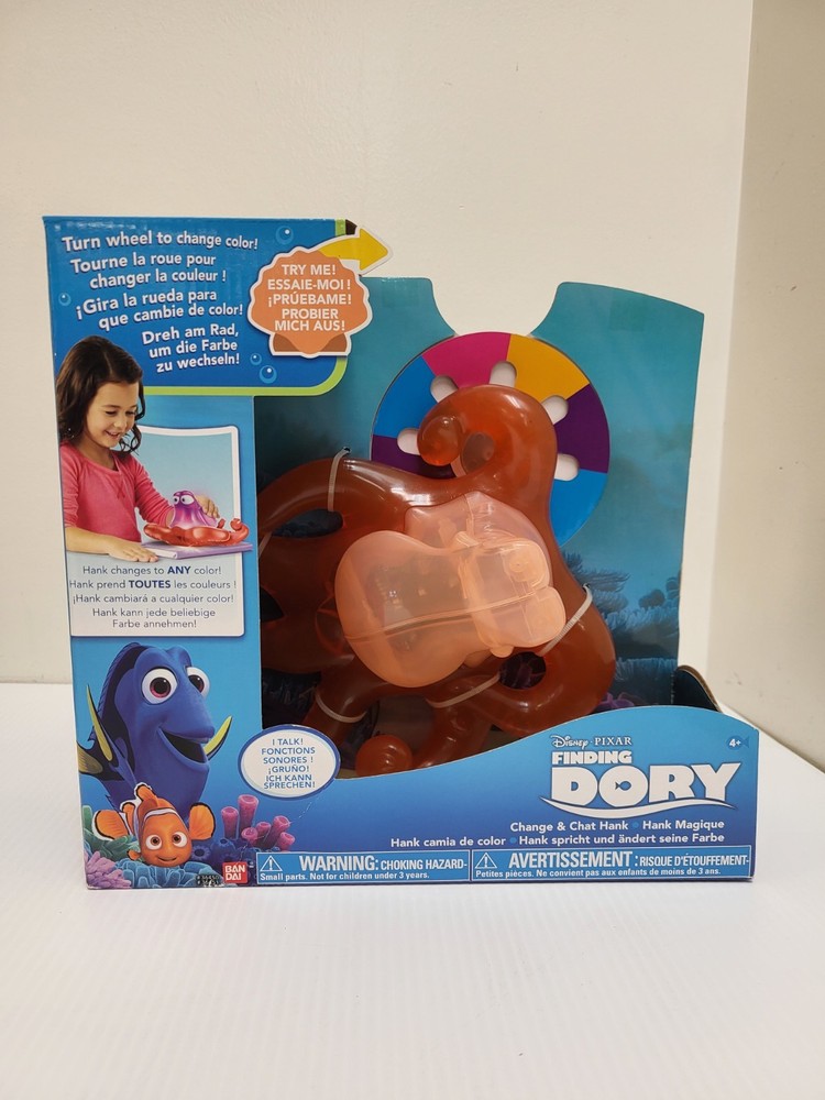 2016 Disney’s Finding Dory Change & Chat Hank Light-up Color Changing & Sounds