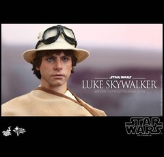 Star Wars A New Hope Luke Skywalker Mark Hamill 1/6 Hot Toys