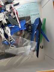 1/100 MG Bandai JUSTICE GUNDAM ZAFT Mobile Suit ZGMF-Z09A Freedom Z.A.F.T. X10A