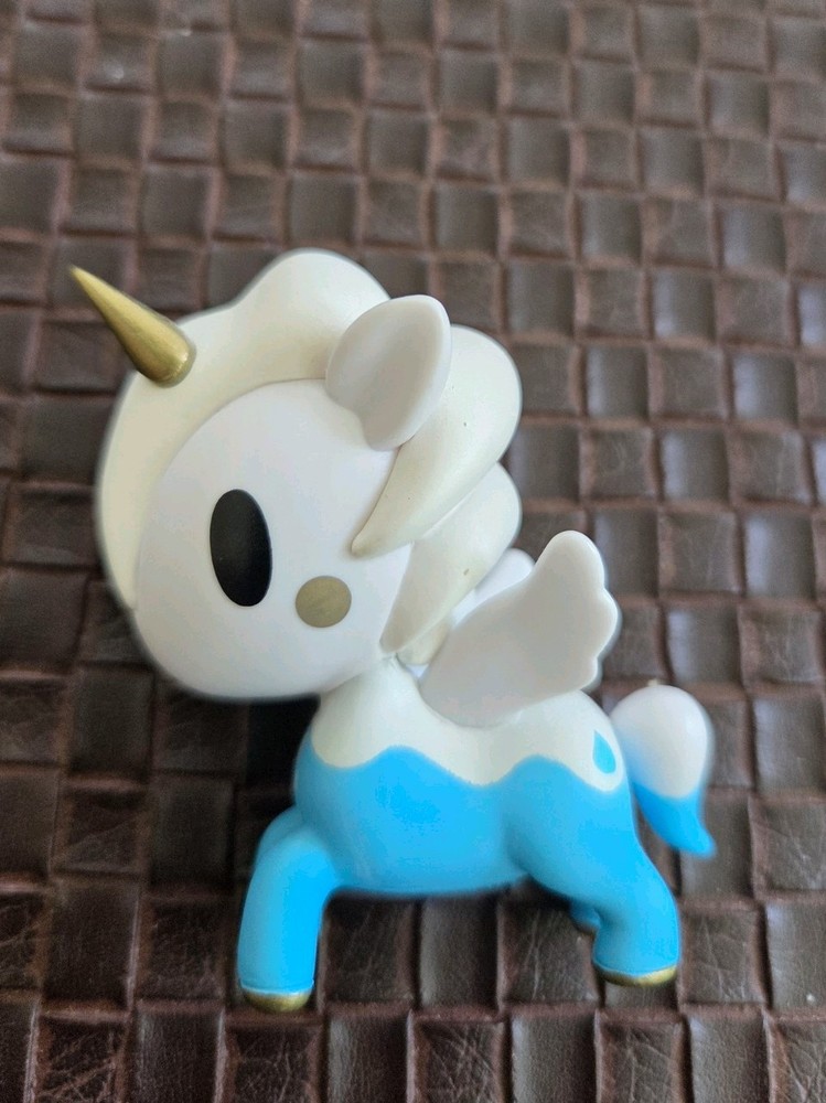 Tokidoki Unicorno Series 4 Cremino Latte 3″ PVC Collectible Toy Figure
