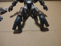 McFarlane Halo Reach Elite Ultra with Weapons and Helmet Complete