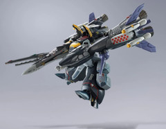 BAS66776: Macross Frontier DX Chogokin VF-25S Armored Messiah Valkyrie Ozma Lee