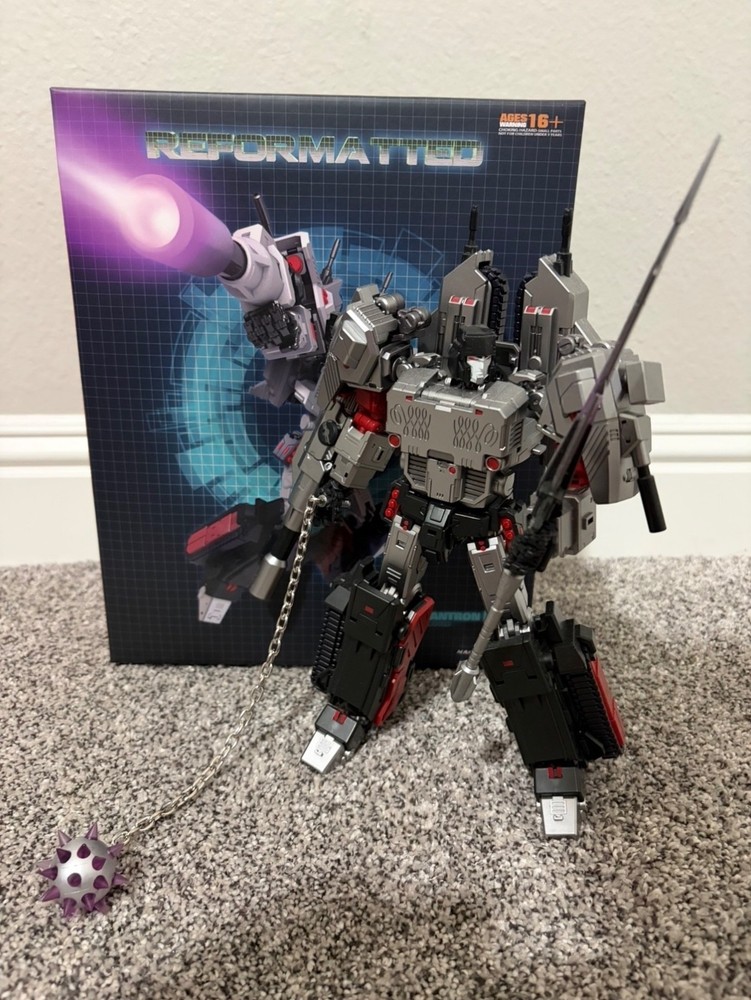 Mastermind Creations Tyrantron Rise (Third Party Transformers Megatron)