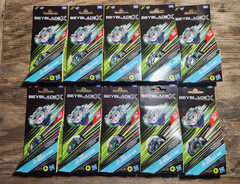 Hasbro Beyblade X Tide Whale Wave 5-80E Set w/ Beyblade Top, Age 8+