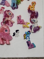 My Little Pony Lot Of 33 Various Size Ponies Plus Many Accessories