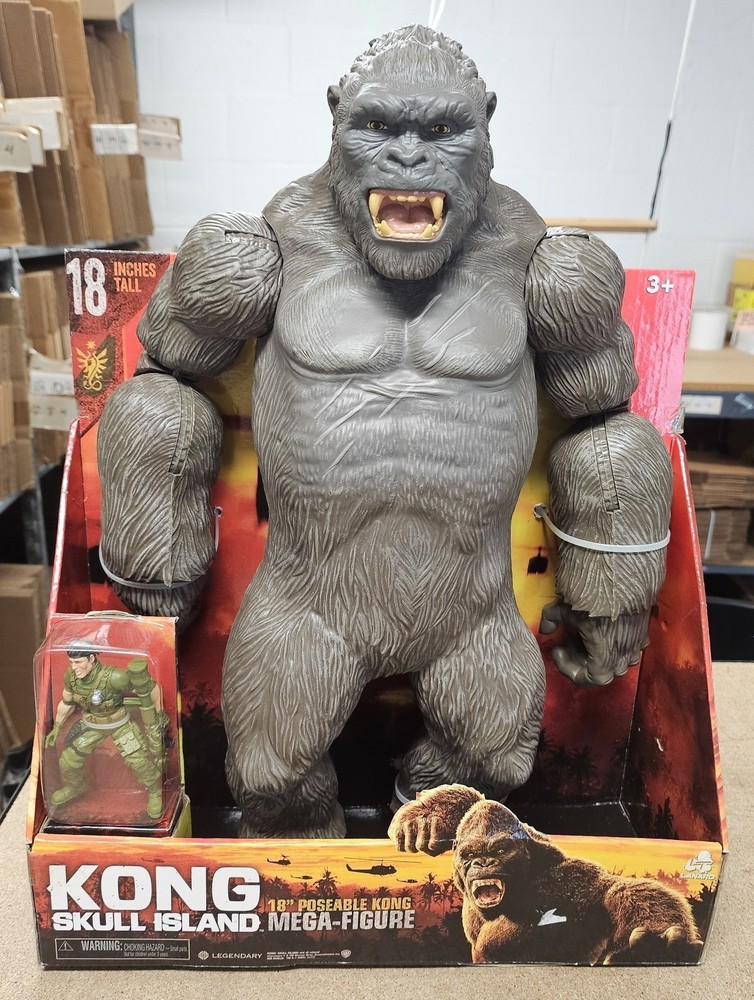 Lanard Toys KONG (Skull Island): 18″ Posable Kong Mega Figure
