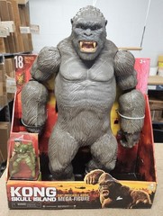 Lanard Toys KONG (Skull Island): 18″ Posable Kong Mega Figure