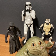 VTG Star Wars Lot Figures & Misc Star Wars Weapons Metal Plastic PVC Rubber GUC