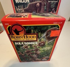 Kenner Robin Hood Battle Wagon Net Launcher Bola Bomber Figures Sealed! Lot (A)