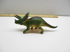 1999 Animal Planet Green Triceratops Dinosaur Jurassic Dino Figure