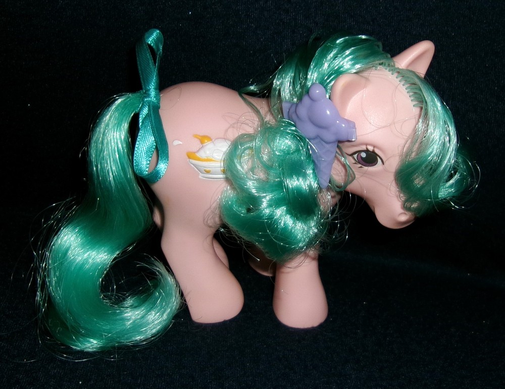 My Little Pony Vintage Sundae Best Banana Surprise #7 NEAR MINT w/ barrette G1