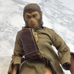 MEGO PLANET OF THE APES DR. ZIRA ACTION FIGURE 1974 VINTAGE