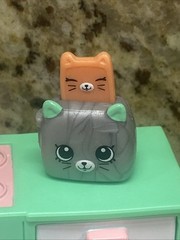 Shopkins Happy Places Kitty Kitchen Welcome Pack Set 100% Complete