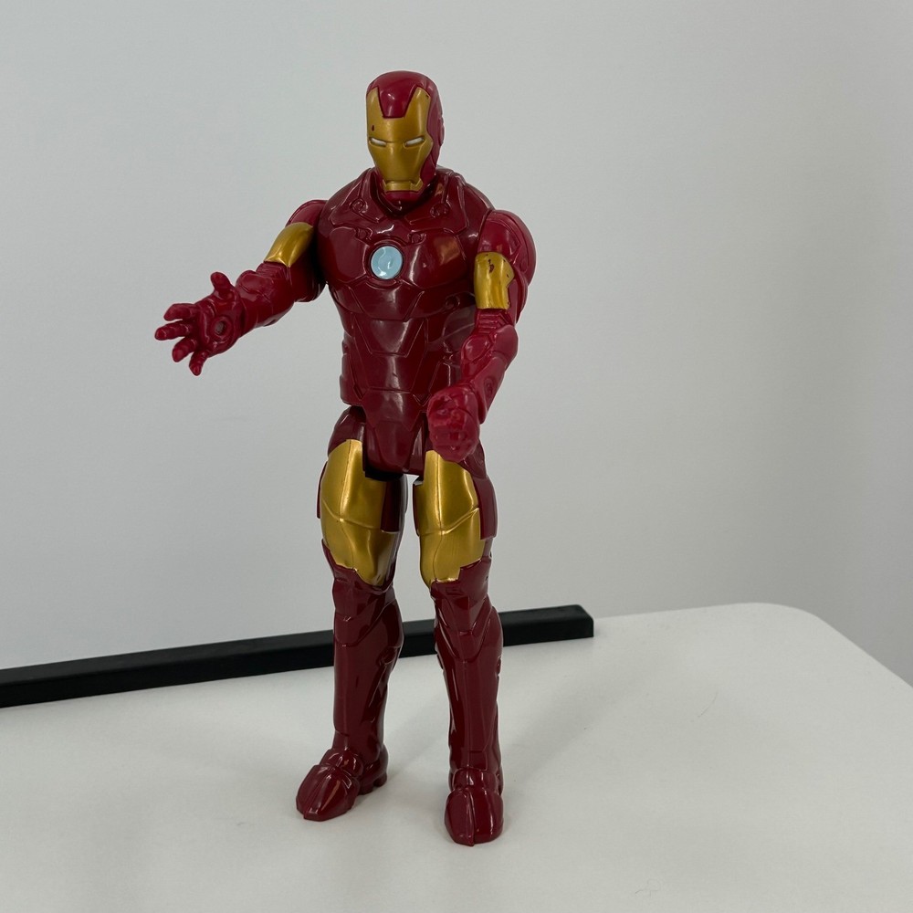 Marvel Iron Man Action Figure 2013 Hasbro Titan Hero Series 12 Inch Red Gold