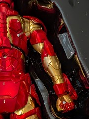 RE:EDIT IRON MAN #01 BLEEDING EDGE ARMOR Sentinel – US Seller