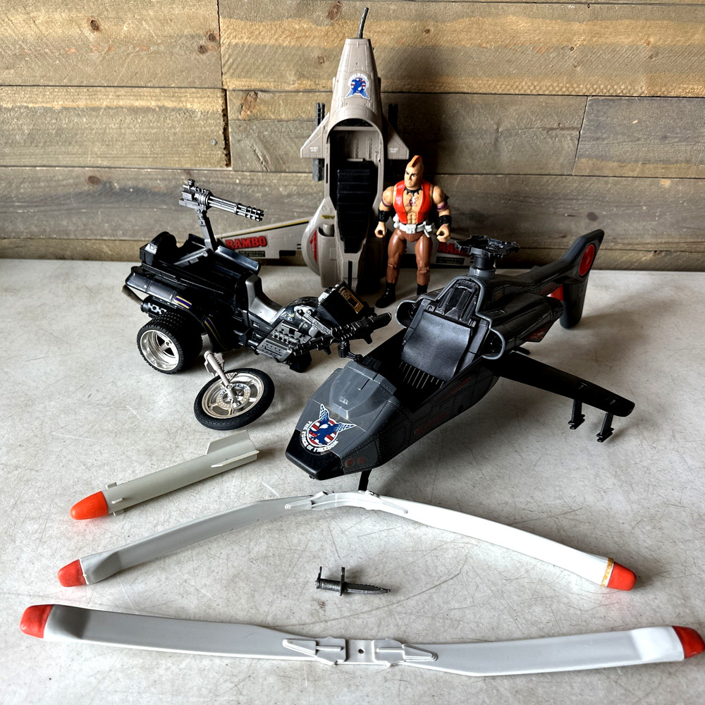 Rambo 1985 Coleco Force of Freedom Attack Vehicle Lot + Mad Dog + Parts
