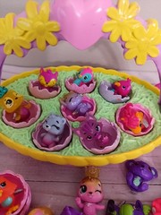 Hatchimals Colleggtibles Lot 67 Pieces Mixed Assorted Mini Figures With Basket