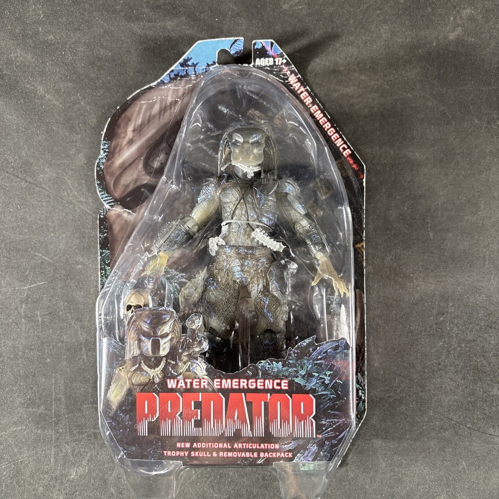 NECA HORROR WATER EMERGENCE PREDATOR ACTION FIGURE NEW REEL TOYS