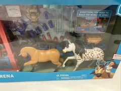 Dreamworks Spirit Riding Free Training Arena Horses 42 Pc Set with 2 Horses New