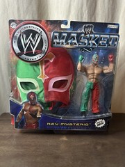 2004 WWF WWE Jakks Rey Mysterio Masked Wrestling figure Mask WCW ECW Lucha AAA