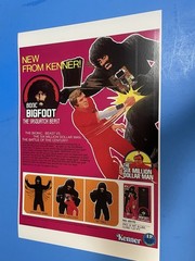 KENNER SIX MILLION DOLLAR MAN VS THE SASQUATCH BEAST BIONIC BIGFOOT POSTER NEW.