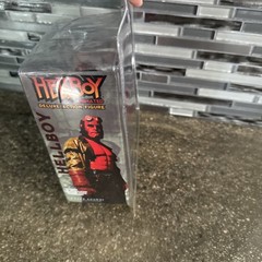 Hellboy Movie Deluxe Action Figure Ron Pearlman Moc Gentle Giant 2007 Rare NIP