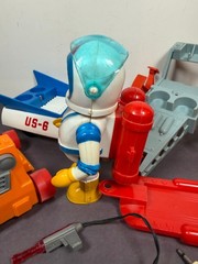 Vintage 1968 BILLY BLASTOFF Space Scout Set Action Figure Set Eldon NOT WORKING