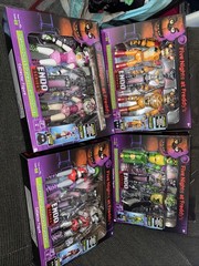 Jazwares Five Nights At Freddy’s Endo Series Wave 3 Wolf Freddy Gator Chica Set