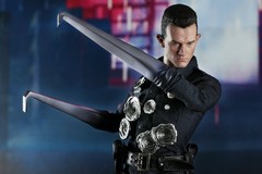 Movie Masterpiece Terminator 2 T-1000 1/6scale 30cm Action Figure Hot Toys
