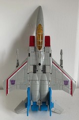 Transformers Studio Series 86-12 Leader Class Coronation Starscream COMPLETE