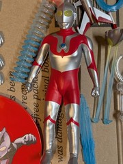 Mezco Toyz One:12 Collective Ultraman (Missing Buildings)