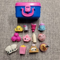 Shopkins Lot of 12 Pieces / Moose Mini Figures Children Toys Lot