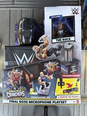 WWE knuckle crunchers microphone Playset with exclusive Final boss The Rock!