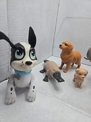 8 Multiple Toy Animals