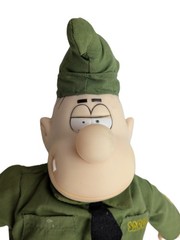 Vintage 1985 SARGE 14″ Doll Beetle Bailey Plush Vinyl King Features Syndicate