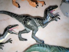 Jurassic World Park Bashers & Biters 8 Pc Lot Indominous Roar Light Up Dinosaurs