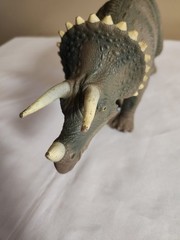 Kenner Jurassic Park Triceratops JP.08 Vintage 1993 Dino Damage No Wound Cover