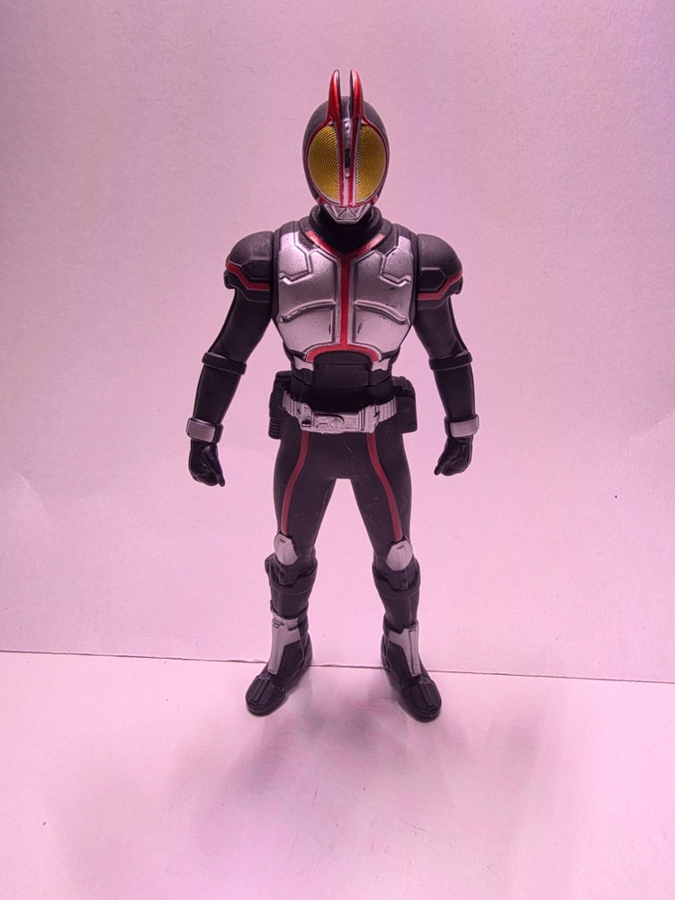 BanDai Legend Rider History 9 Kamen Rider Faiz 6″ Figure (USED)