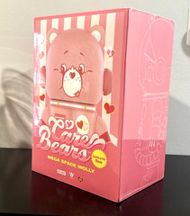 POP MART-Mega Space Molly 400% + 100% “Love A Lot” Pink Care Bear New!