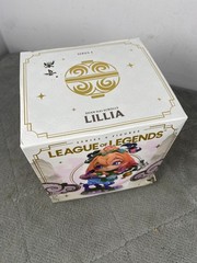 Spirit Blossom Lillia Series 4 Figure League Of Legends – New in DENTED BOX